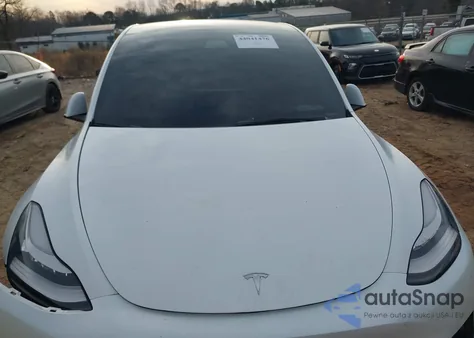 2021 Tesla Model Y Long Range Dual Motor All-Wheel Drive z USA, uszkodzony, nr VIN 5YJYGDEE0MF245804